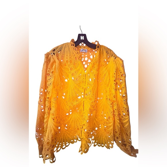J BROOKS BOUTIQUE  Asymmetrical Yellow Long Sleeve Blouse with Mandarin Collar - Picture 4 of 7